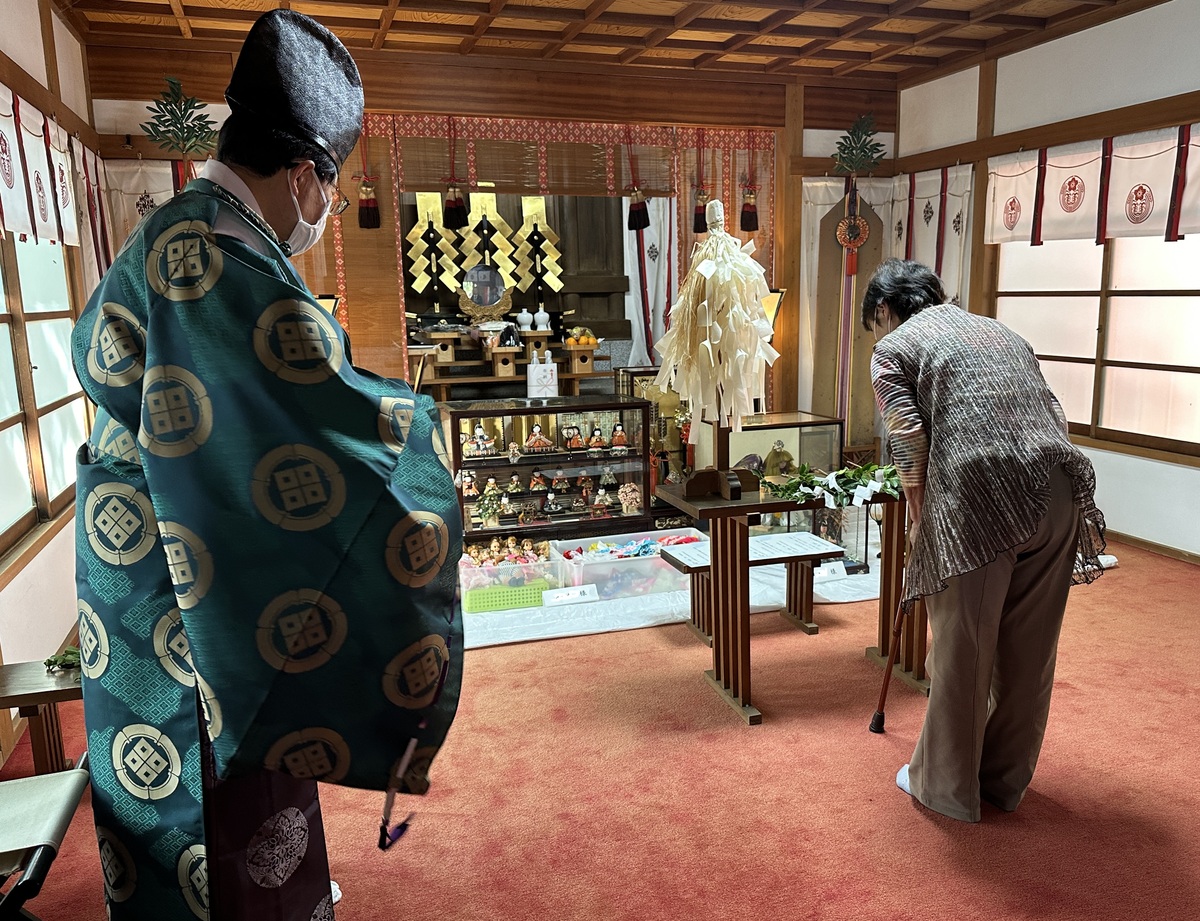 田子山富士塚・敷島神社にて思い出品 合同感謝祭が開催されました。
