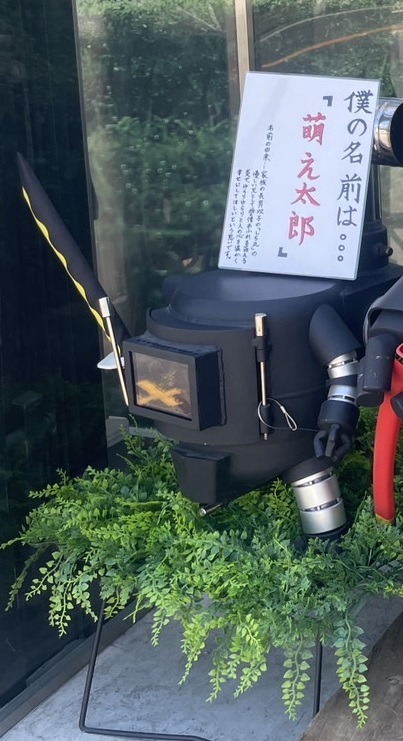 ショーウインドウの模様替え