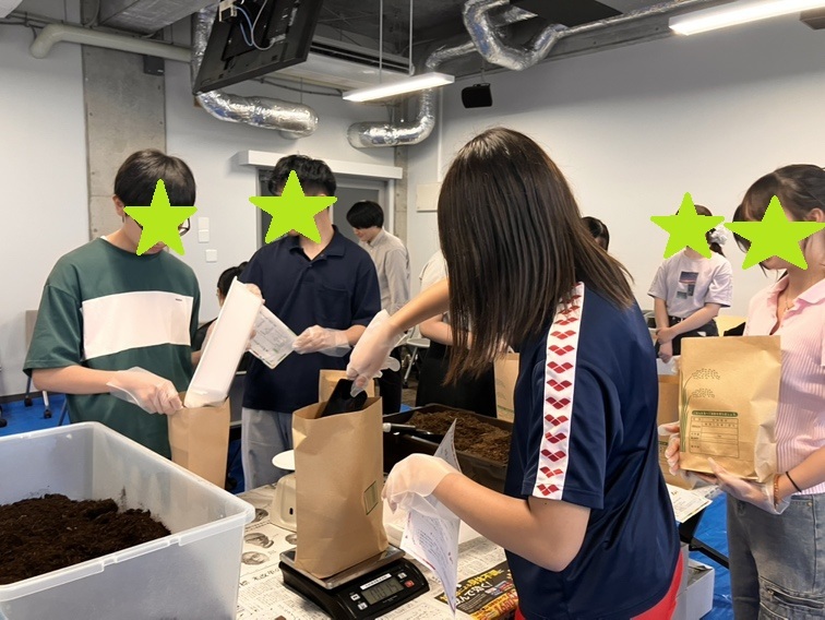 東洋大学様・朝霞市社会福祉協議会様と「紙袋コンポストづくり体験」を実施しました！